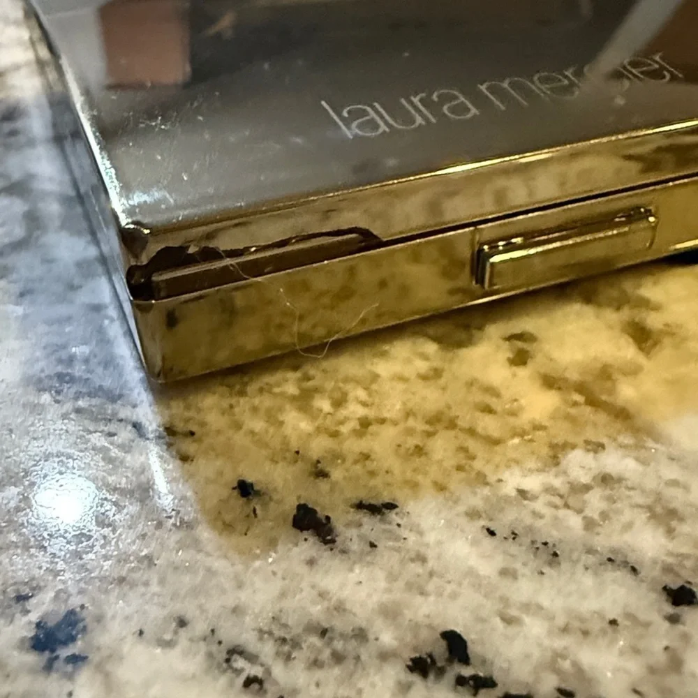 LAURA MERCIER J'ADORE LE SOLEIL MATTE VEIL CREME BRONZER